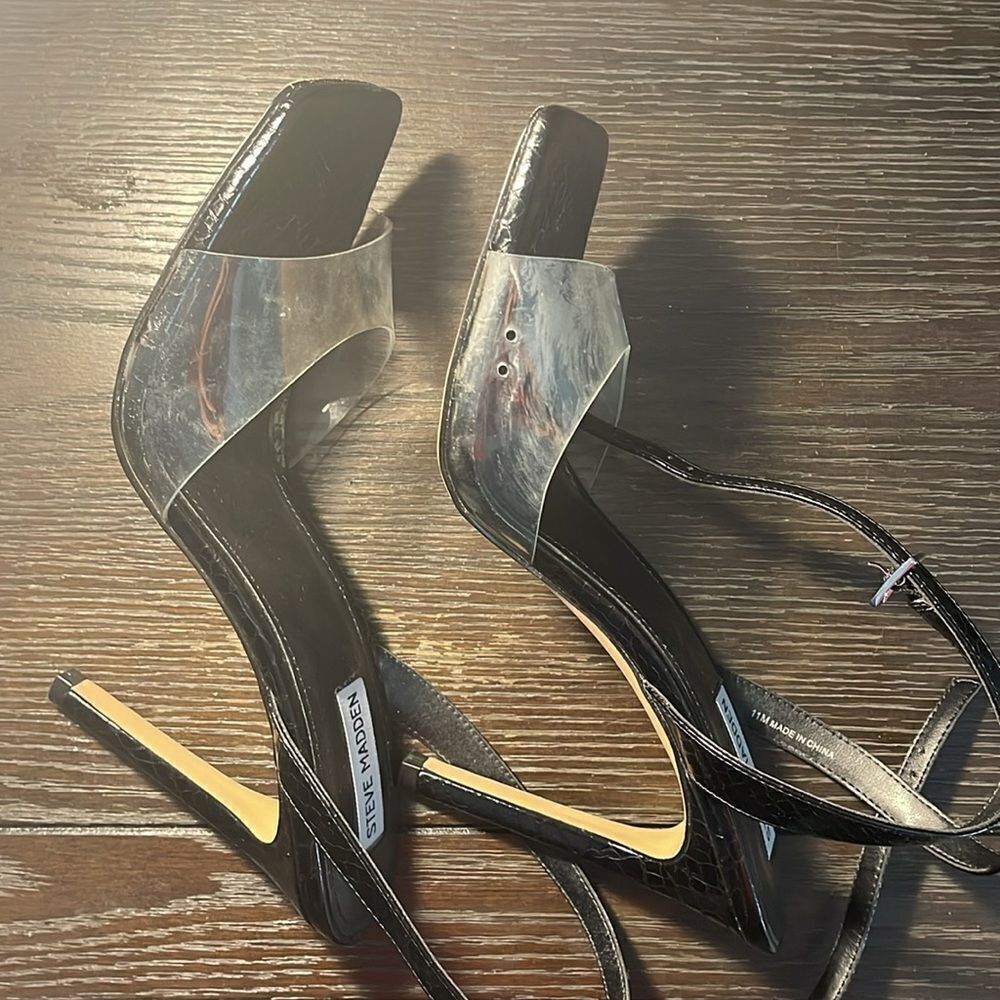 Steve Madden Black and Silver Women's Sandals